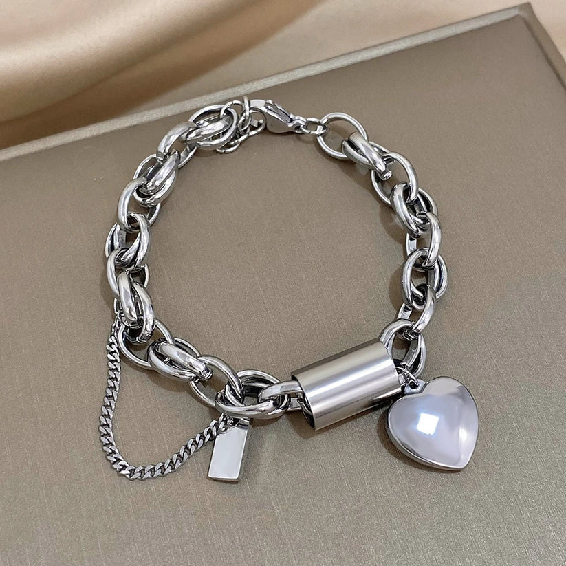 Heartened Chunky Bracelet | Gold 18k