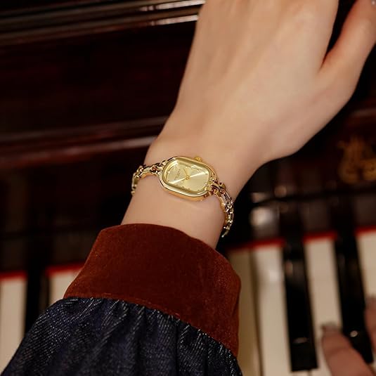 Celisse Verity Watch | Gold 18k