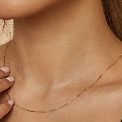 Bodega Box Necklace | Gold 18k